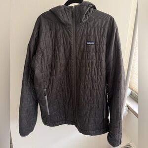 Patagonia Gray Quilted Hooded Lightweight Jacket